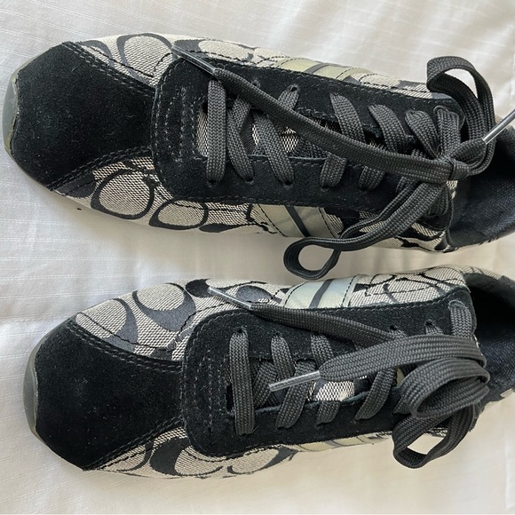 Coach Meredith Sneakers - Picture 3 of 9